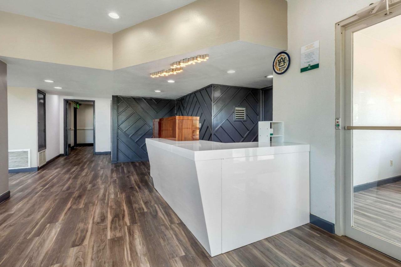 Quality Inn Auburn Campus Area I-85 Экстерьер фото