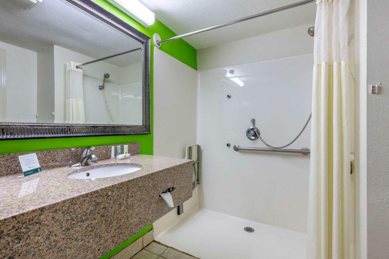 Quality Inn Auburn Campus Area I-85 Экстерьер фото